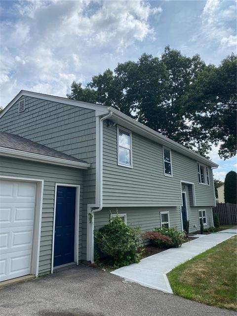 97 Corona St, Warwick, RI 02886 photo 9