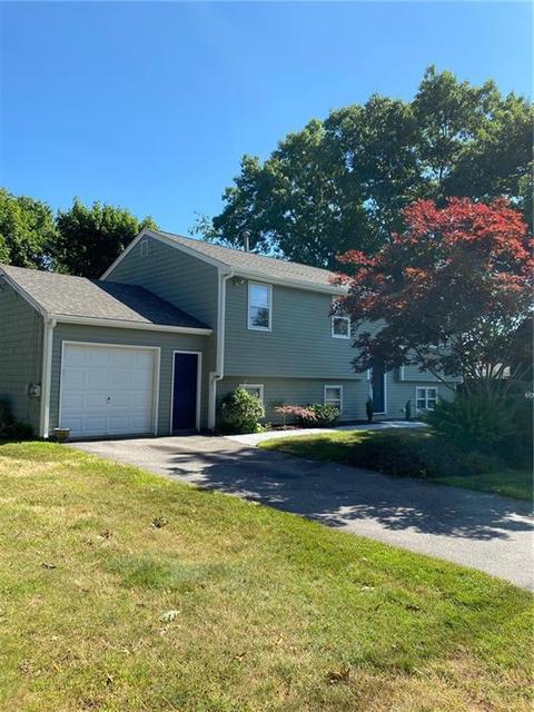 97 Corona St, Warwick, RI 02886 photo 5