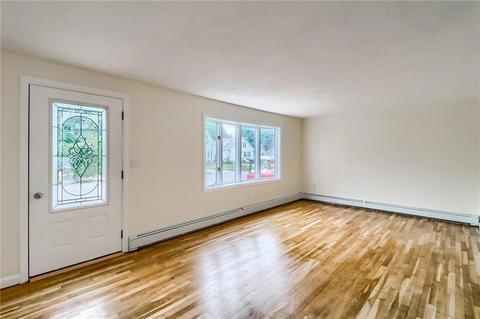 67 Hillard Ave, Warwick, RI 02886 photo 6
