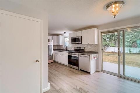 67 Hillard Ave, Warwick, RI 02886 photo 10