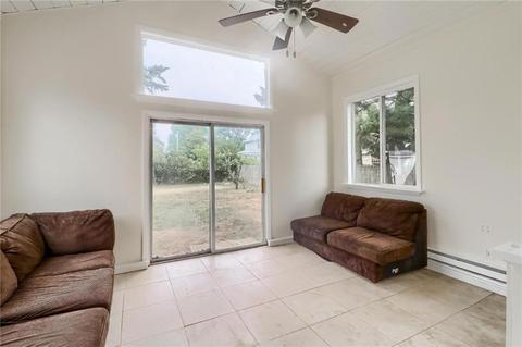 67 Hillard Ave, Warwick, RI 02886 photo 23