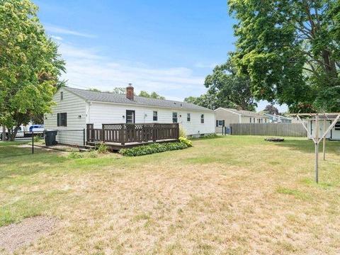 37 Foxcroft Ave, Warwick, RI 02889 photo 23