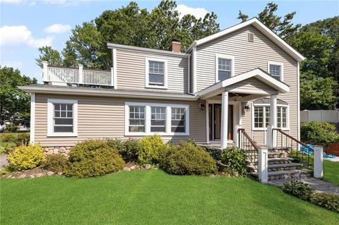 71 Summer St, Westerly, RI 02891 photo 1