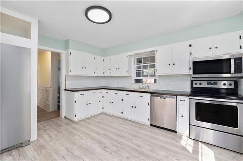 71 Summer St, Westerly, RI 02891 photo 7