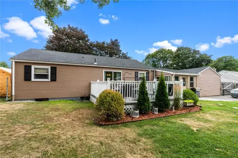 56 Marshall Rd, Woonsocket, RI 02895 photo 40