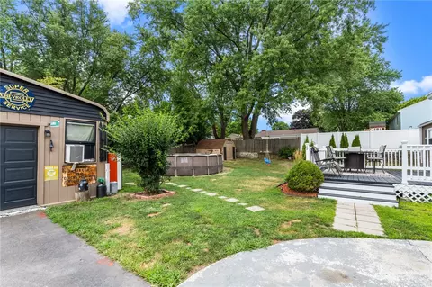 56 Marshall Rd, Woonsocket, RI 02895 photo 36