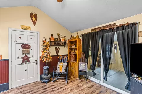 56 Marshall Rd, Woonsocket, RI 02895 photo 28