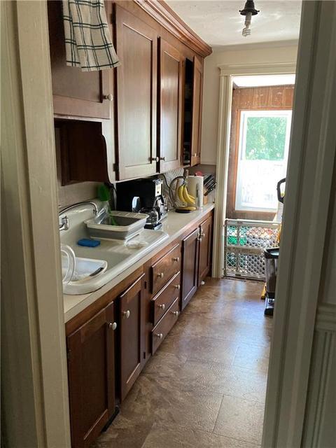 275 Park Ave, Woonsocket, RI 02895 photo 9