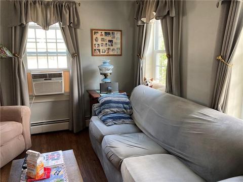275 Park Ave, Woonsocket, RI 02895 photo 8