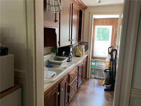 275 Park Ave, Woonsocket, RI 02895 photo 10