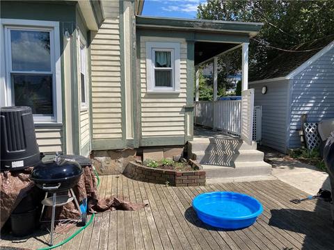 275 Park Ave, Woonsocket, RI 02895 photo 5