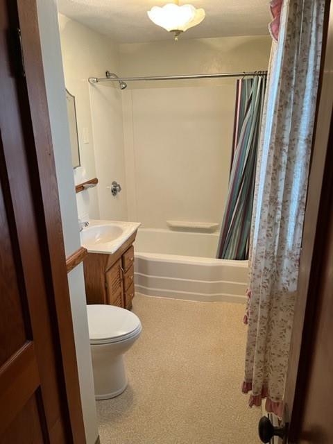 143 Manila Ave, Woonsocket, RI 02895 photo 24