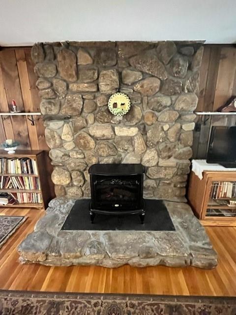 143 Manila Ave, Woonsocket, RI 02895 photo 7