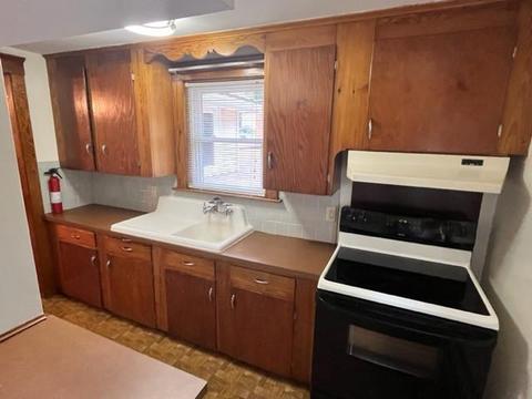 143 Manila Ave, Woonsocket, RI 02895 photo 20