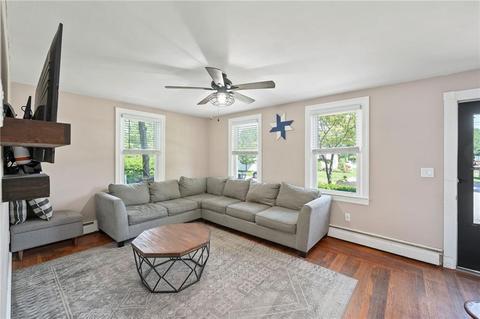 244 3rd Ave, Warwick, RI 02888 photo 4