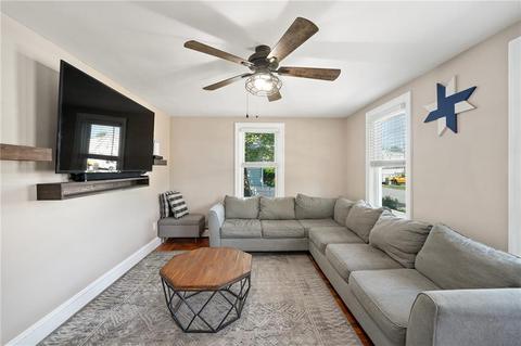 244 3rd Ave, Warwick, RI 02888 photo 6