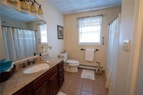 936 Warwick Ave, Warwick, RI 02888 photo 9