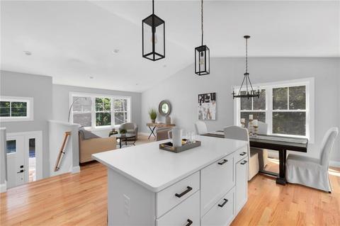 159 White Ave, Warwick, RI 02889 photo 5