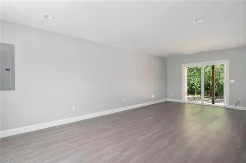 159 White Ave, Warwick, RI 02889 photo 23