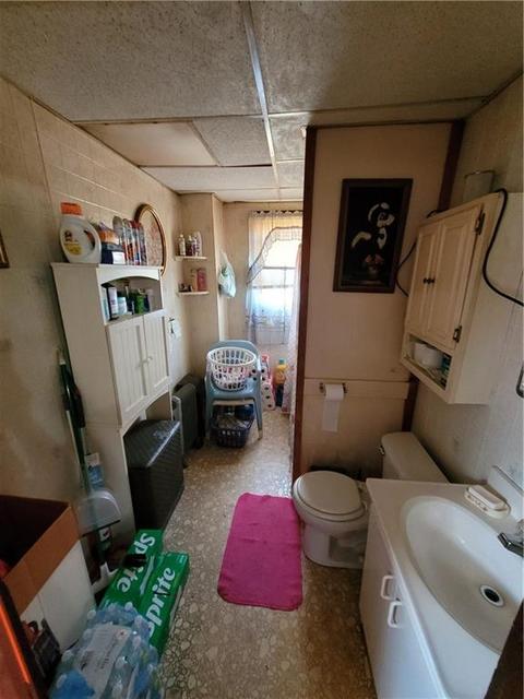 103 East St, Woonsocket, RI 02895 photo 32