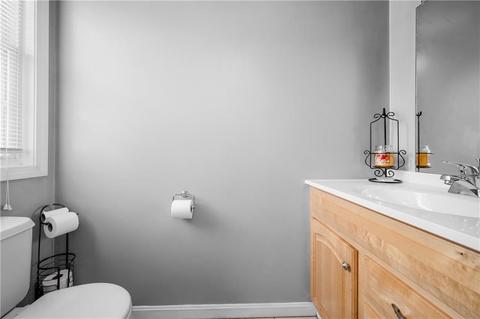 65 Hebert Ave, Woonsocket, RI 02895 photo 10