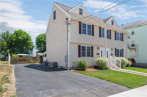 65 Hebert Ave, Woonsocket, RI 02895 photo 2