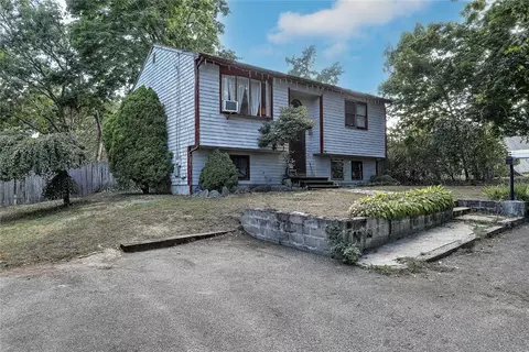 16 Packard Ave, Warwick, RI 02886 photo 2