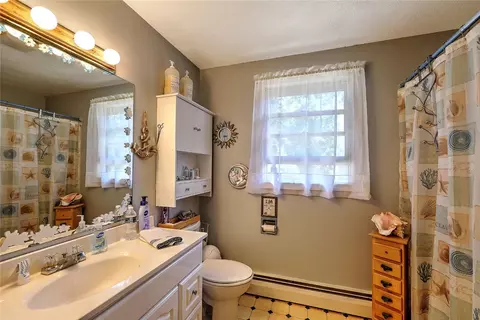 16 Packard Ave, Warwick, RI 02886 photo 19