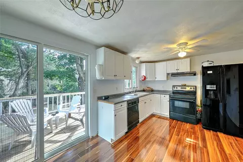 16 Packard Ave, Warwick, RI 02886 photo 15