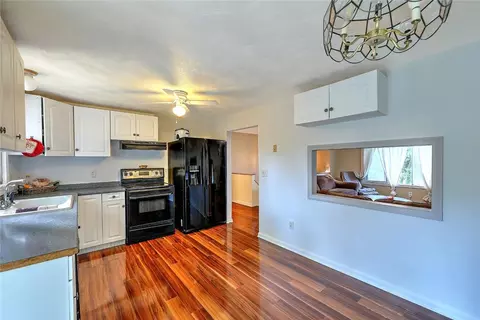 16 Packard Ave, Warwick, RI 02886 photo 13