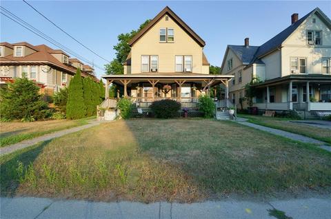 534 S Main St, Woonsocket, RI 02895 photo 1