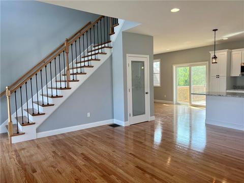 441 Louise St, Woonsocket, RI 02895 photo 3