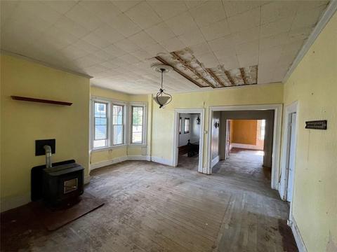 133 Earle St, Woonsocket, RI 02895 photo 16