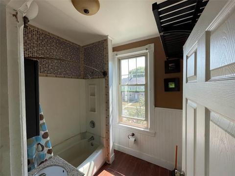 133 Earle St, Woonsocket, RI 02895 photo 21
