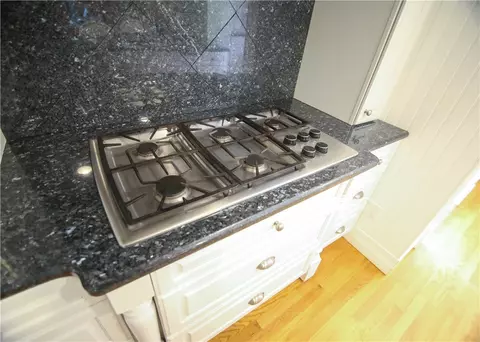 7 Grove Ave, Westerly, RI 02891 photo 7