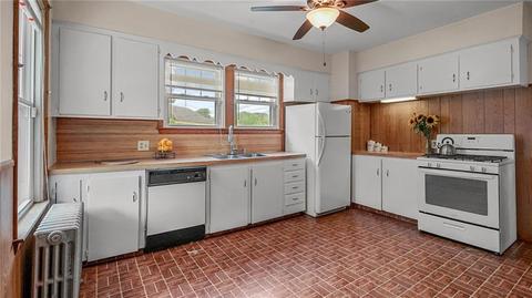 96 Dudley Ave, Warwick, RI 02889 photo 1