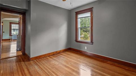 96 Dudley Ave, Warwick, RI 02889 photo 9