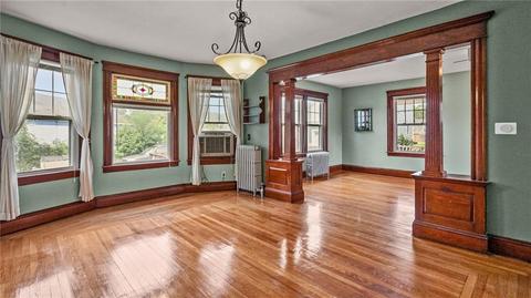 96 Dudley Ave, Warwick, RI 02889 photo 2