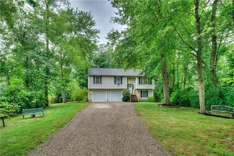 81 Cedar Grove Dr, Exeter, RI 02822 photo 2
