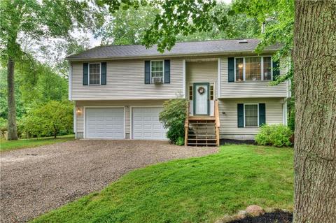 81 Cedar Grove Dr, Exeter, RI 02822 photo 5