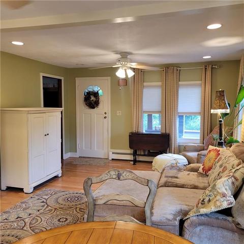 44 Elmer Ave, Warwick, RI 02886 photo 3