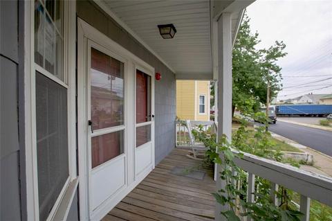 593 Wood Ave, Woonsocket, RI 02895 photo 4