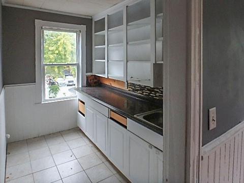 593 Wood Ave, Woonsocket, RI 02895 photo 20