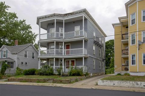 593 Wood Ave, Woonsocket, RI 02895 photo 3