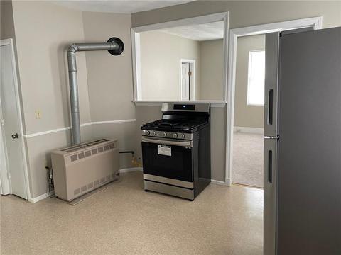 34 Elbow St, Woonsocket, RI 02895 photo 7