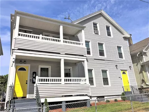 154 Rathbun St, Woonsocket, RI 02895 photo 2