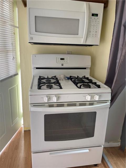 21 Logan St, Warwick, RI 02889 photo 9