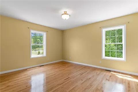 30 Beaver Dam Rd, Glocester, RI 02814 photo 18