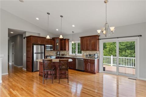 30 Beaver Dam Rd, Glocester, RI 02814 photo 4