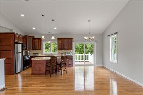 30 Beaver Dam Rd, Glocester, RI 02814 photo 9